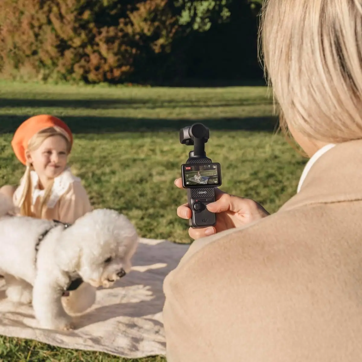 DJI Osmo Pocket 3 Vlogging Camera - Image 8